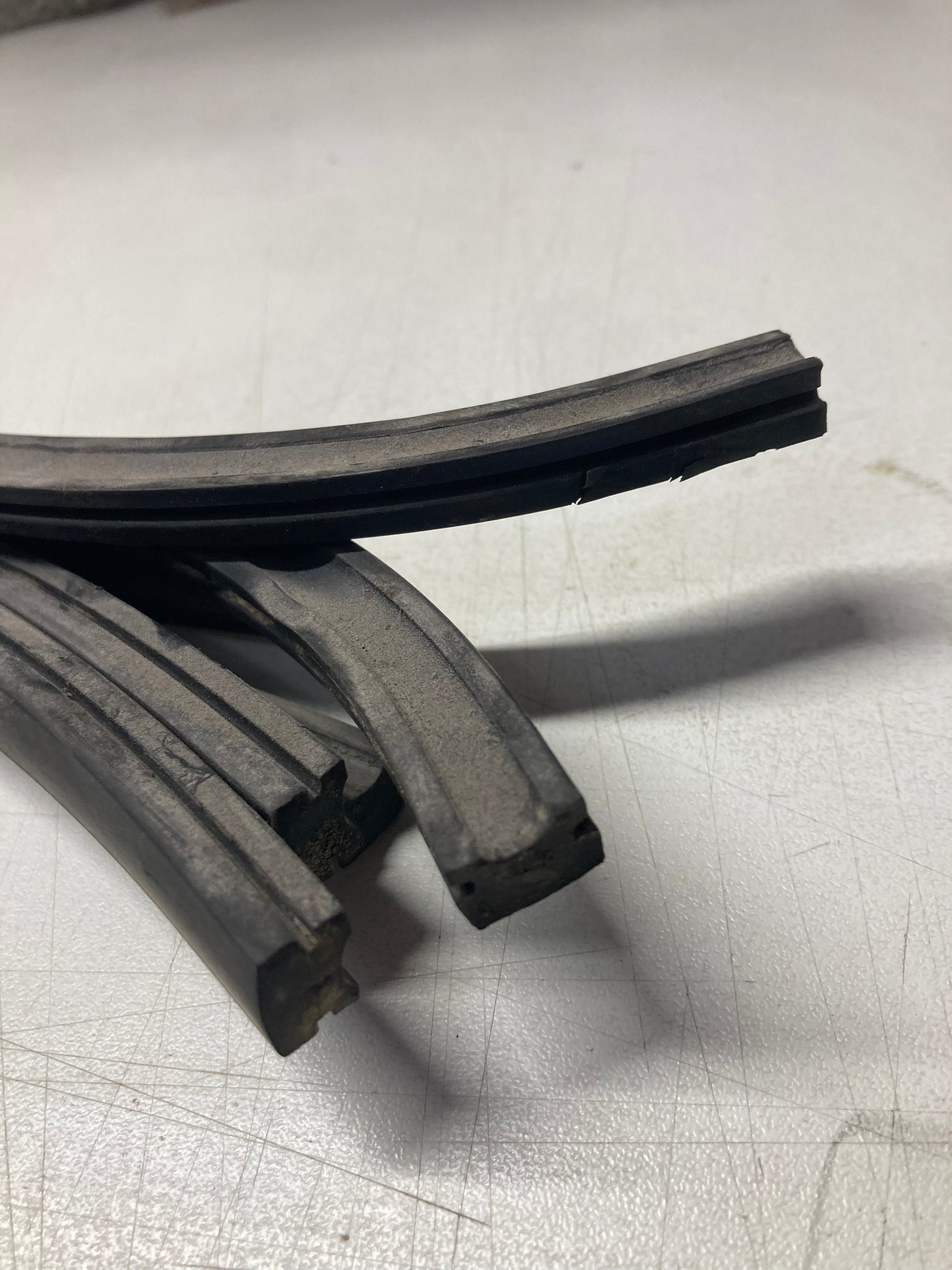 Strisce pedana Vespa PX Piaggio – vista laterale