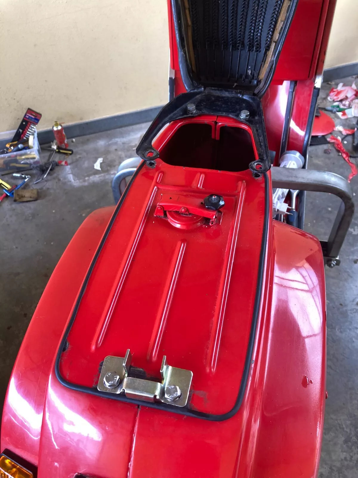 GUARNIZIONE SERBATOIO VESPA - VESPE SMALL e LARGE frame